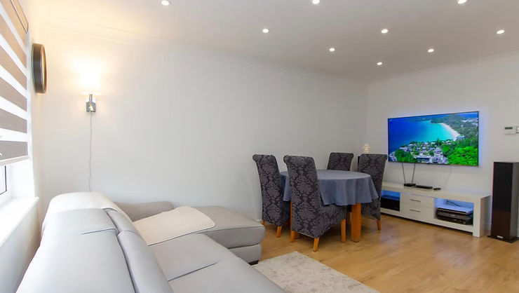Thinking of Living in Glen Parva? Here’s What You Need to Know
